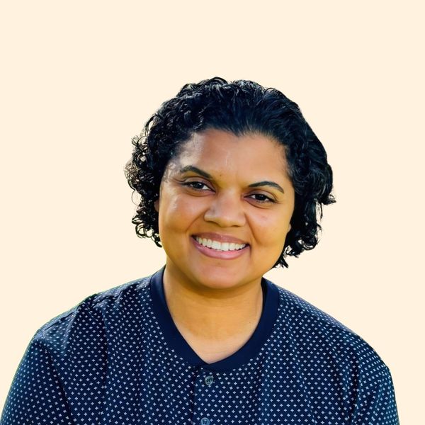 Laura Perez, Therapist
