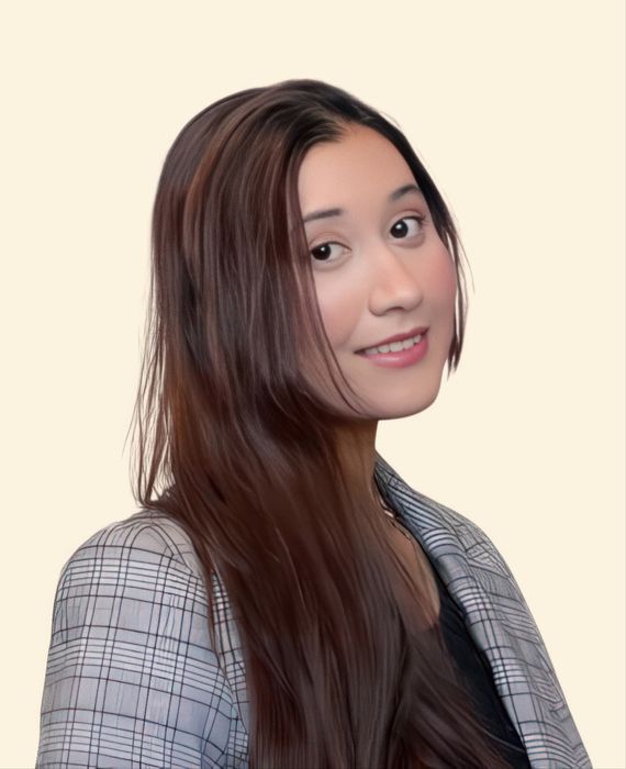 Amna Nawaz, Therapist