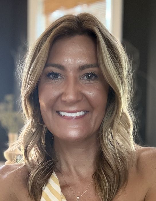 Michelle Wagar, Therapist