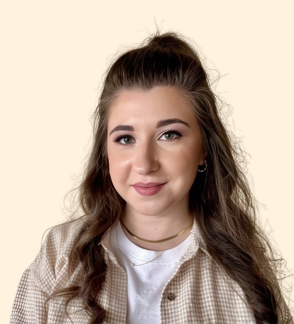 Valeria Rodriguez, Therapist