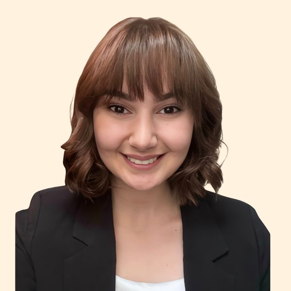 Elaine Sowlat, Therapist