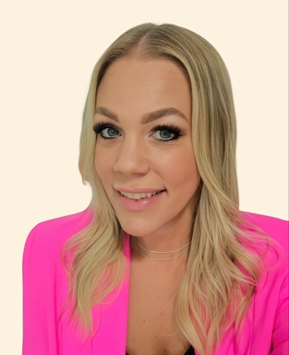 Melanie Stettner, Therapist