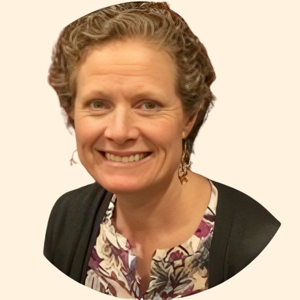 Laura Brown, Therapist