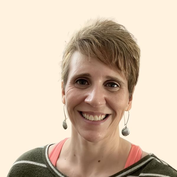 Tiffany Hinkle, Therapist