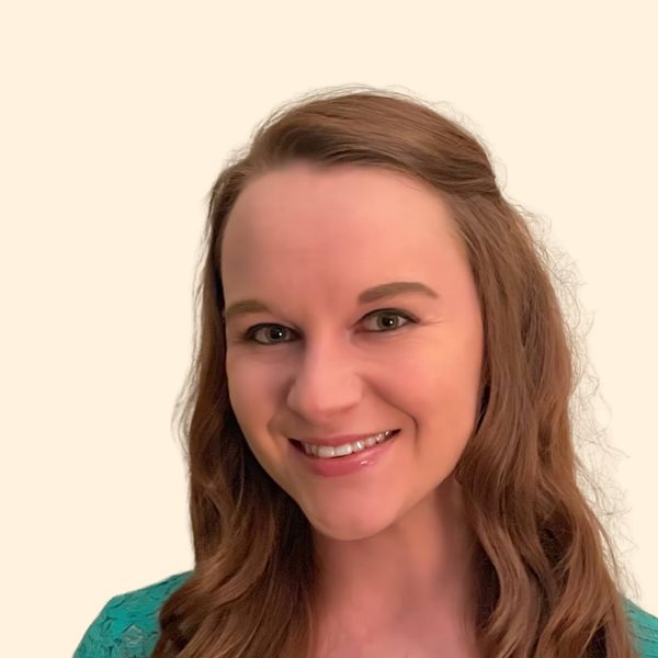 Nicole Marko, Therapist