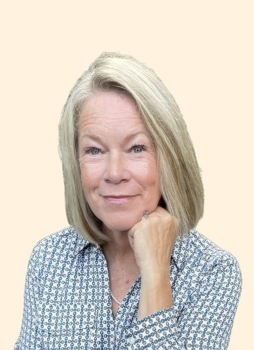 Karen Voyer-Caravona, Therapist