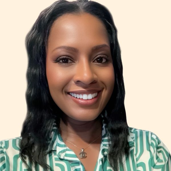 Detra Flowers, Therapist