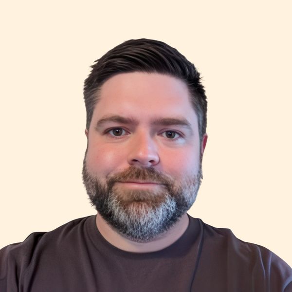 Garrett Auer, Therapist