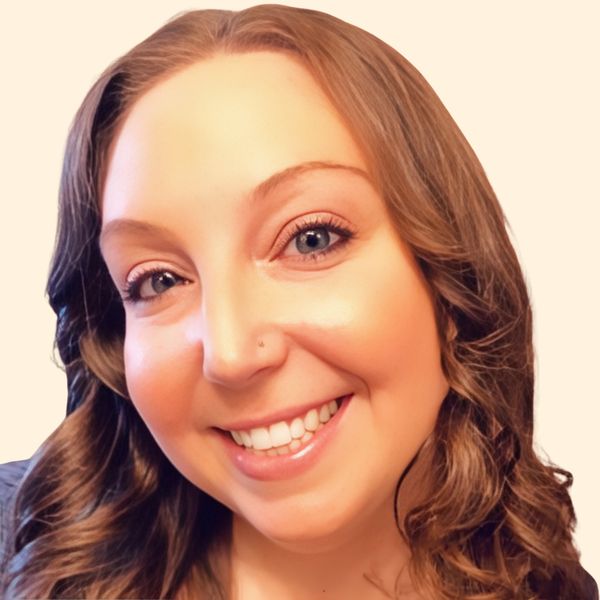 Anne Knack, Therapist