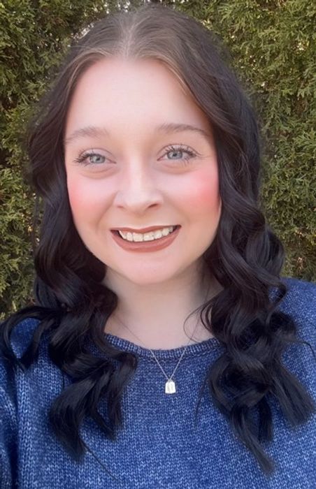 Taylor Werlinger, Therapist