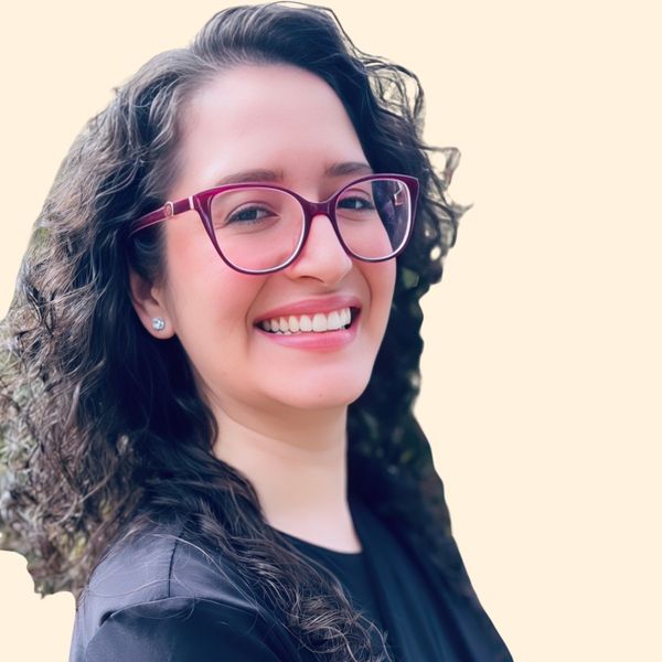Katherine Angulo Leal, Therapist