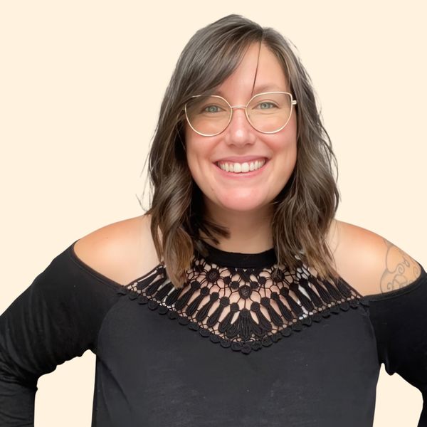 Lauren Barber, Therapist