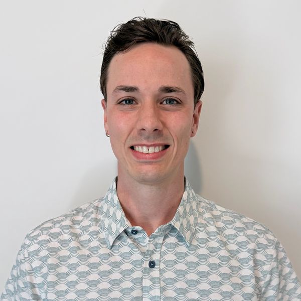 Samuel Bryant, Therapist