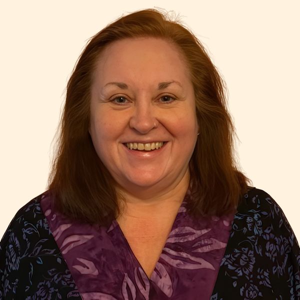 Alison Szymanski, Therapist