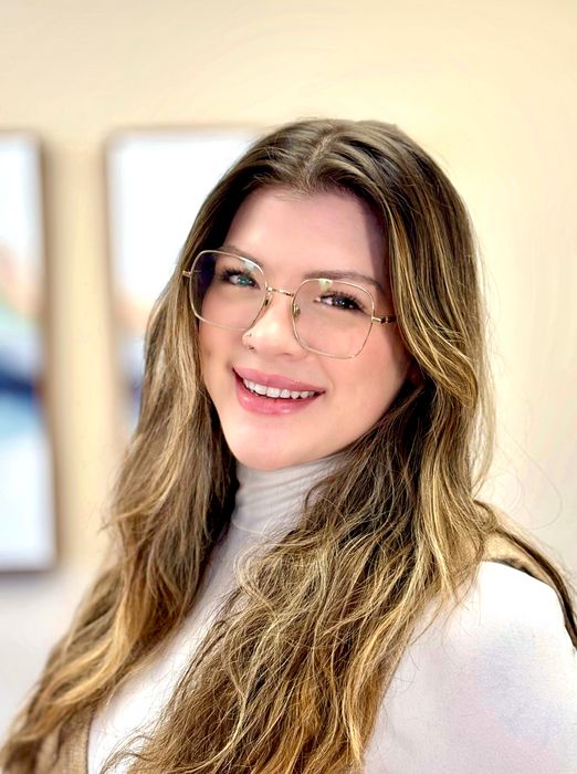 Rachel Altounian, Therapist