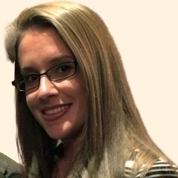 Katie Craig, Therapist