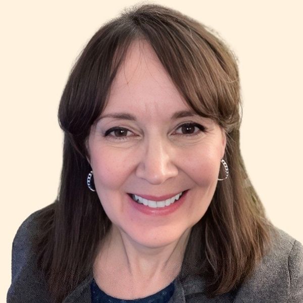 Beth Cappelli, Therapist