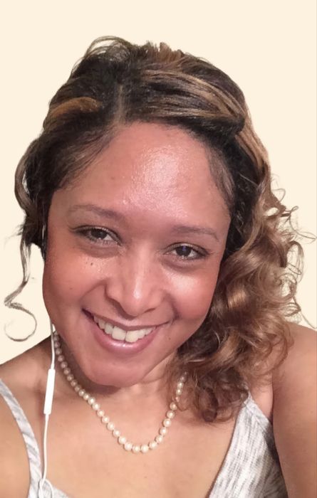 Christina Avery, Therapist