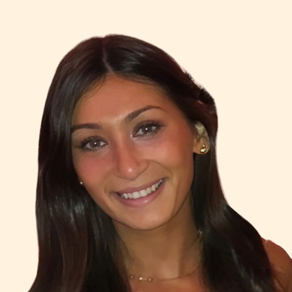 Nicole Alaimo, Therapist