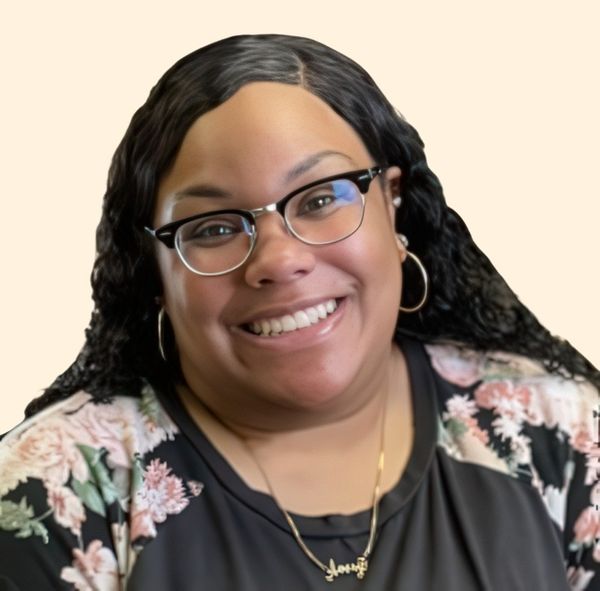 Avery Alexander, Therapist