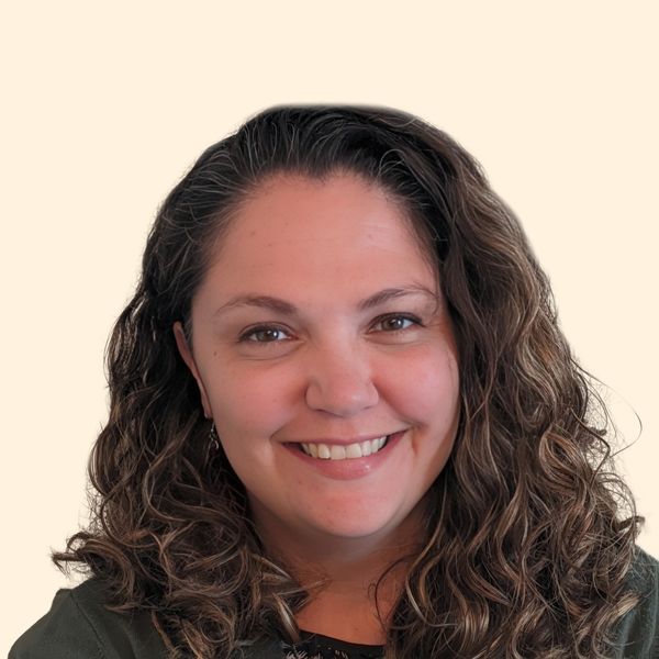 Stephanie Skanes, Therapist