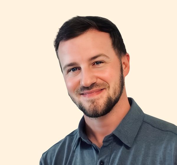 Brandon Banks, Therapist