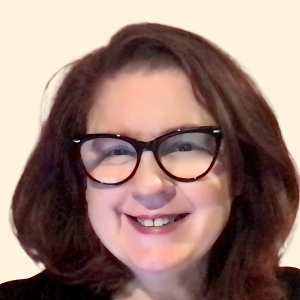 Ahndrea Weiner, Therapist