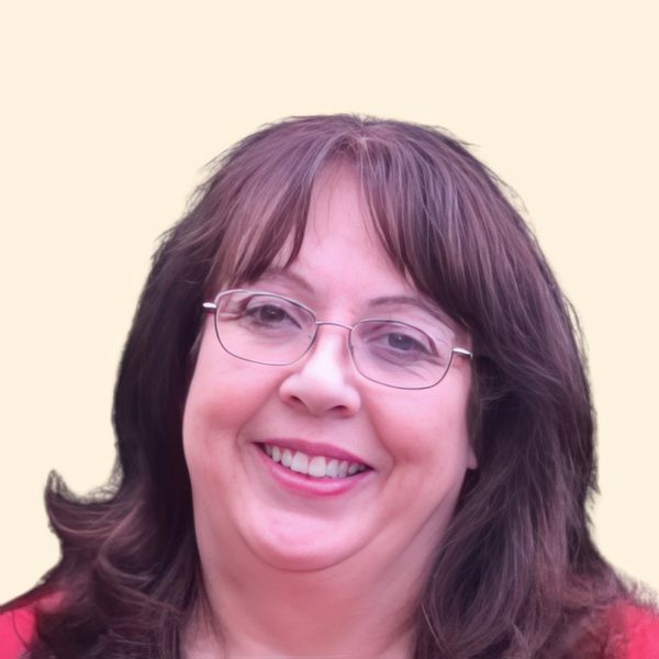 Winona Wallace, Therapist