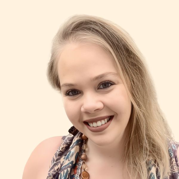 Kristen Bumgarner, Therapist