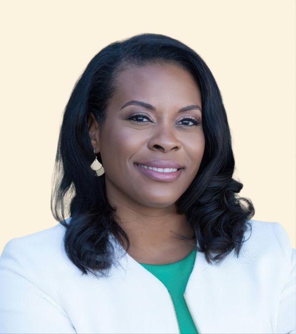 Tabitha Hendricks, Therapist