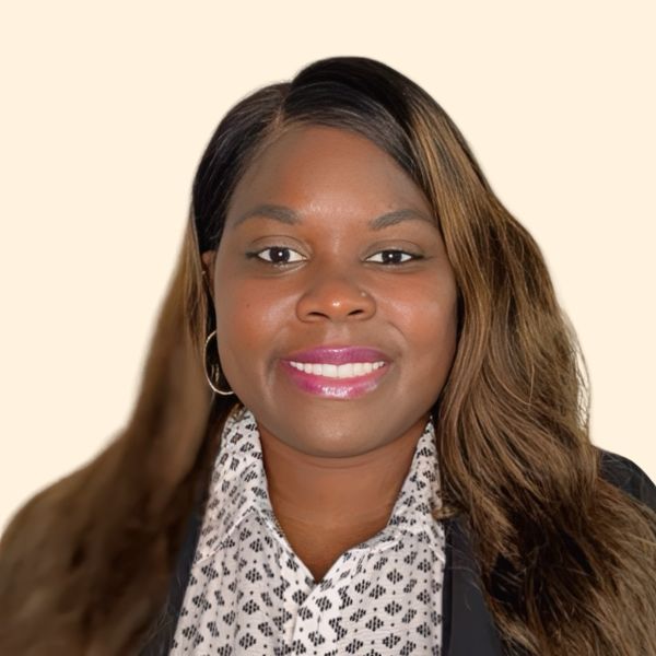Sharae Hanley, Therapist