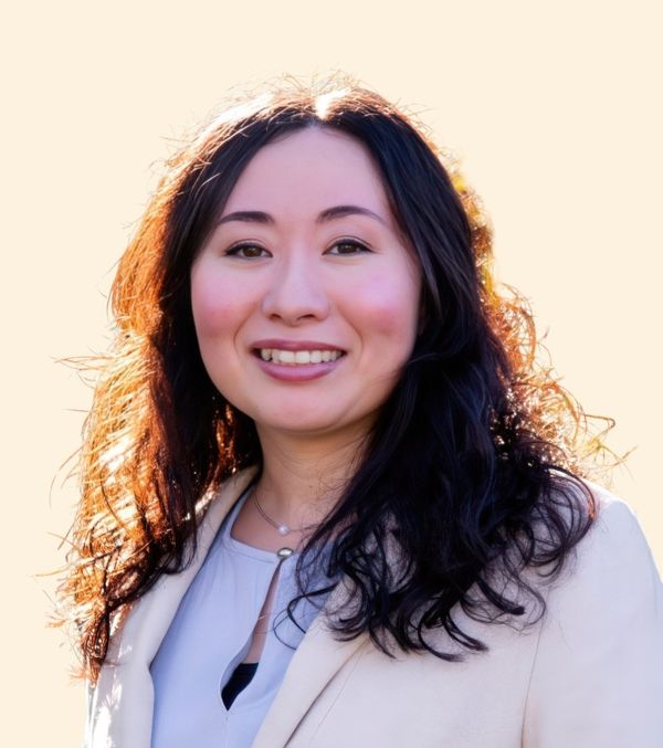Karen Eiko Siegel, Therapist