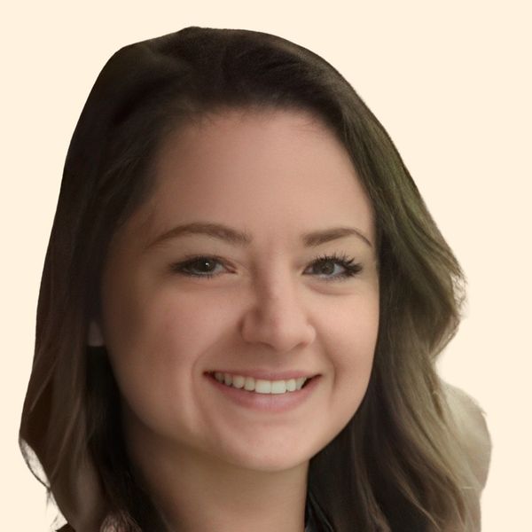 Sarah Kunkel, Therapist