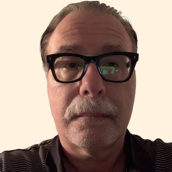 Brett Woosley, Therapist