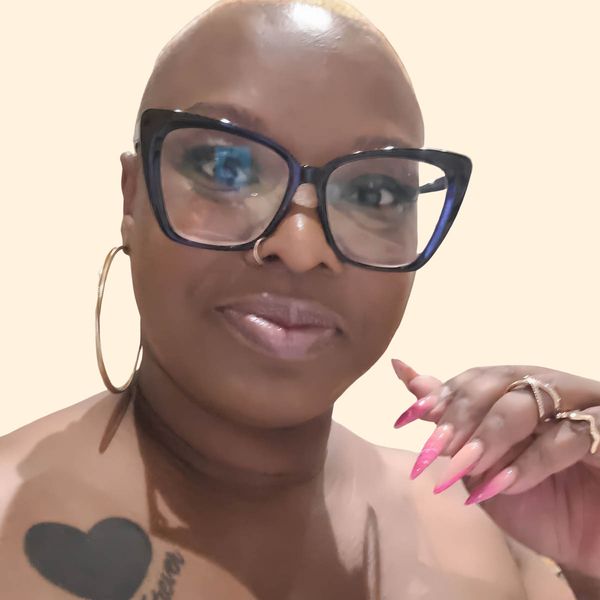 LaChelle Barnett, Therapist