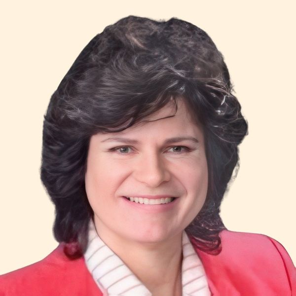 Diane Dameron, Therapist