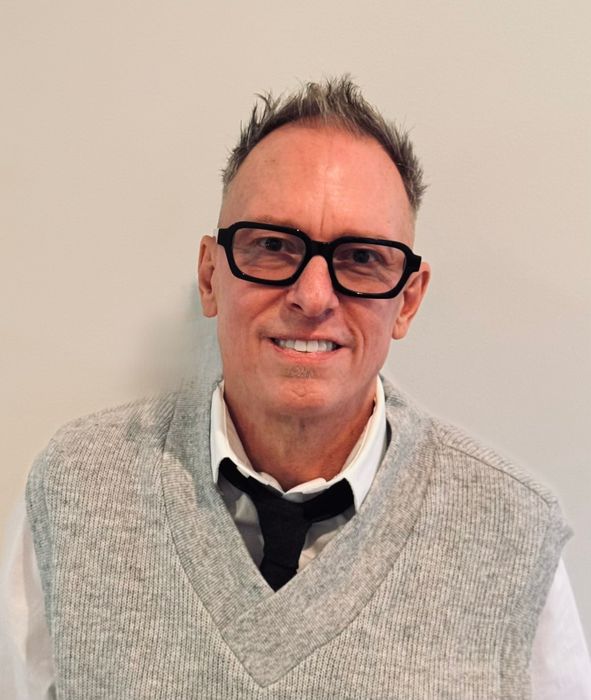 Curtis Stein, Therapist