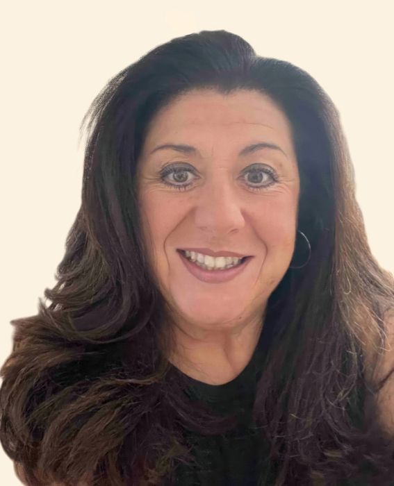 Allison Torti, Therapist