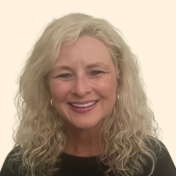 Marcy Love, Therapist