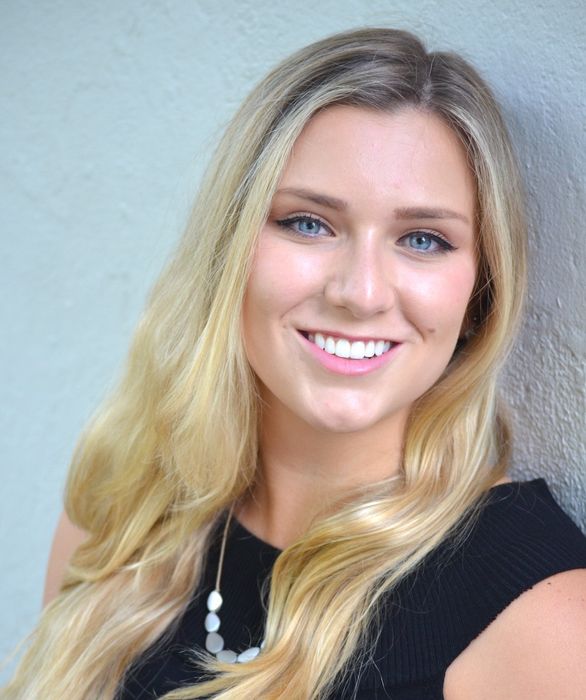 Sydney Taylor, Therapist