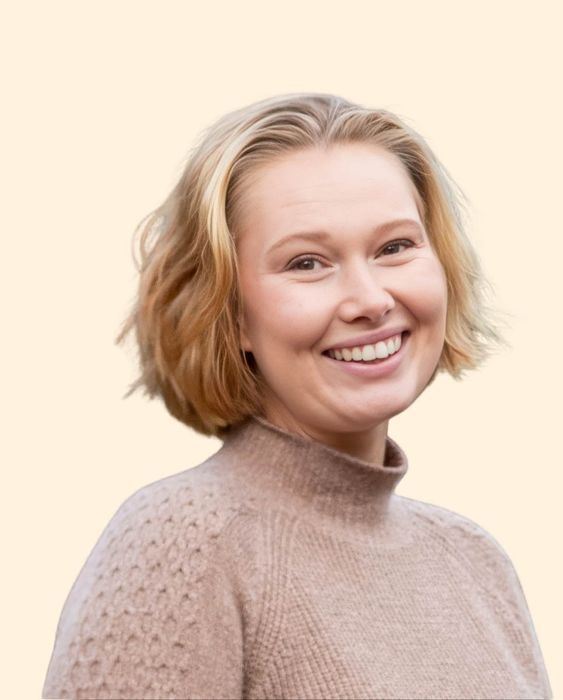 Hannah Taylor, Therapist