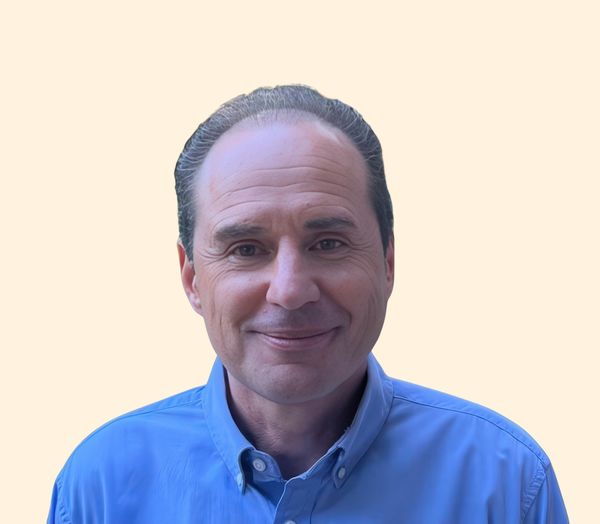 Claudio Demb, Psychiatrist