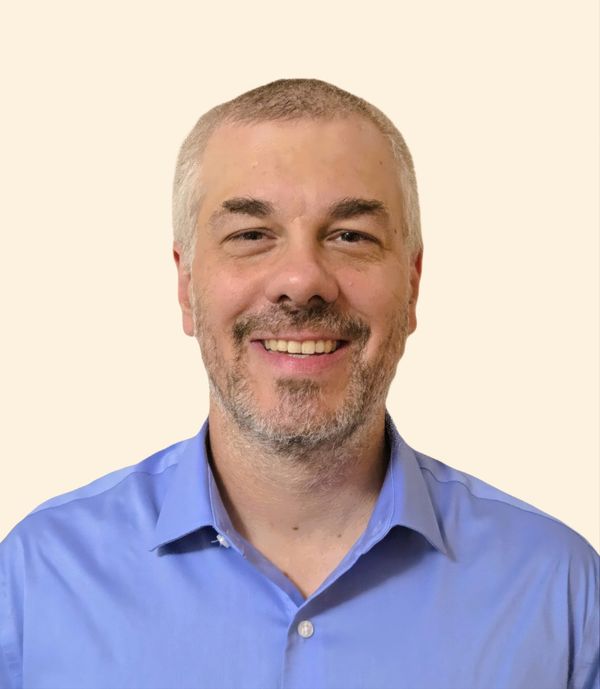 George Totleben, Therapist