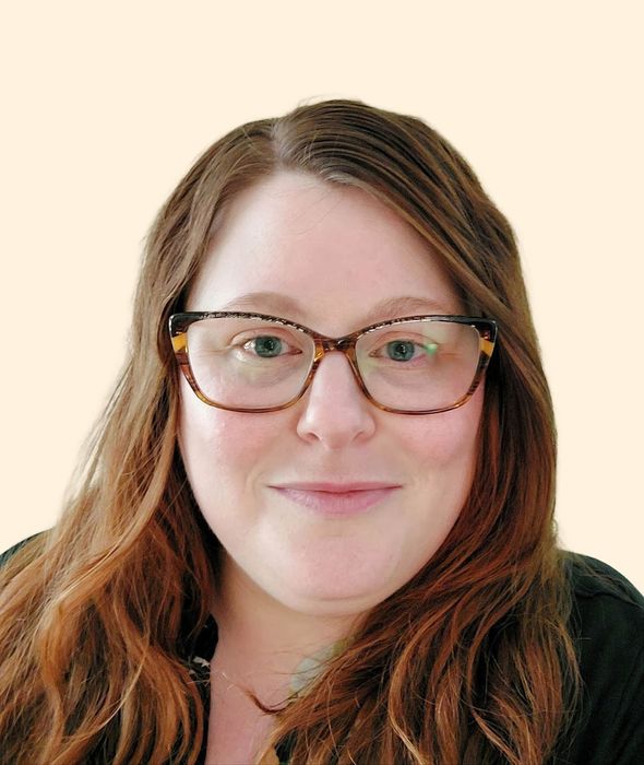Kristen Van Tuyl, Therapy Clinician