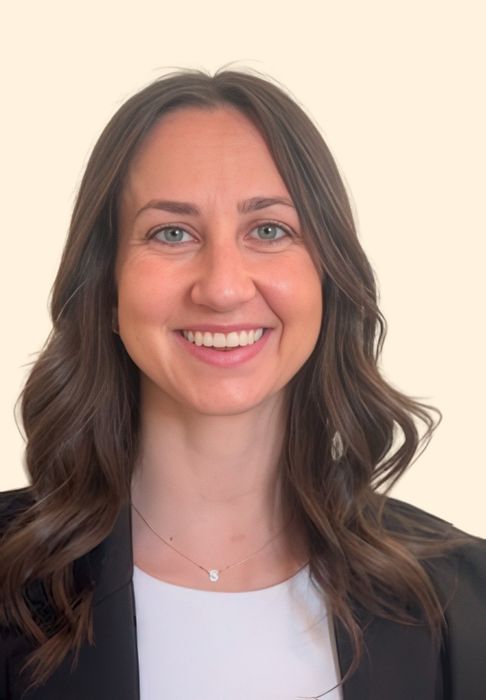 Shannon Foley, Therapist