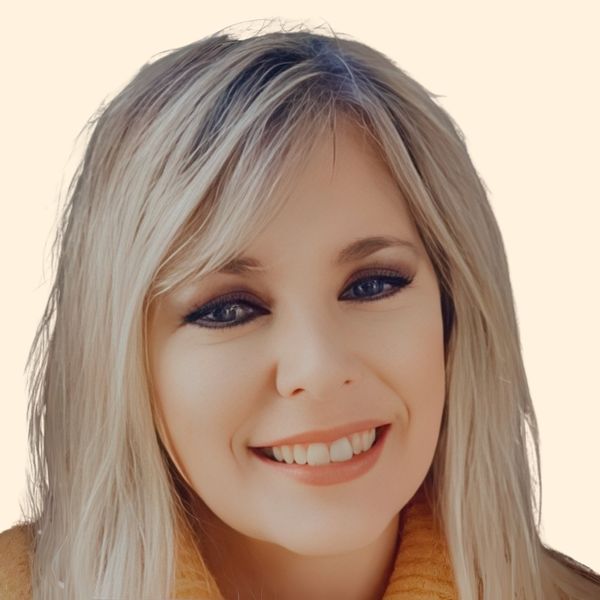 Victoria Scott, Therapist
