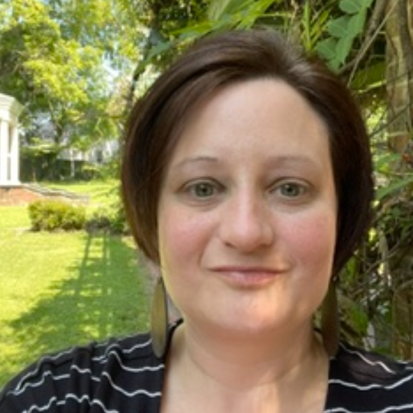 Kelley Walker, Therapist