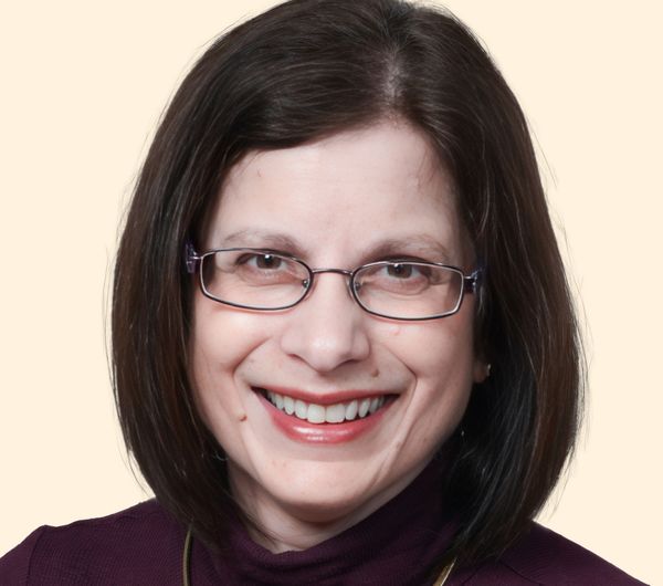 Ellen Ulmer, Therapist