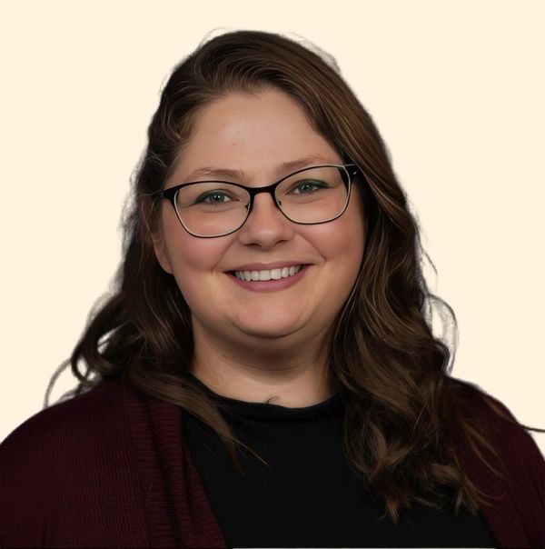 Charlotte Critchfield, Therapist