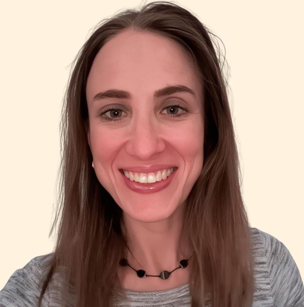 Laura Carter, Psychologist